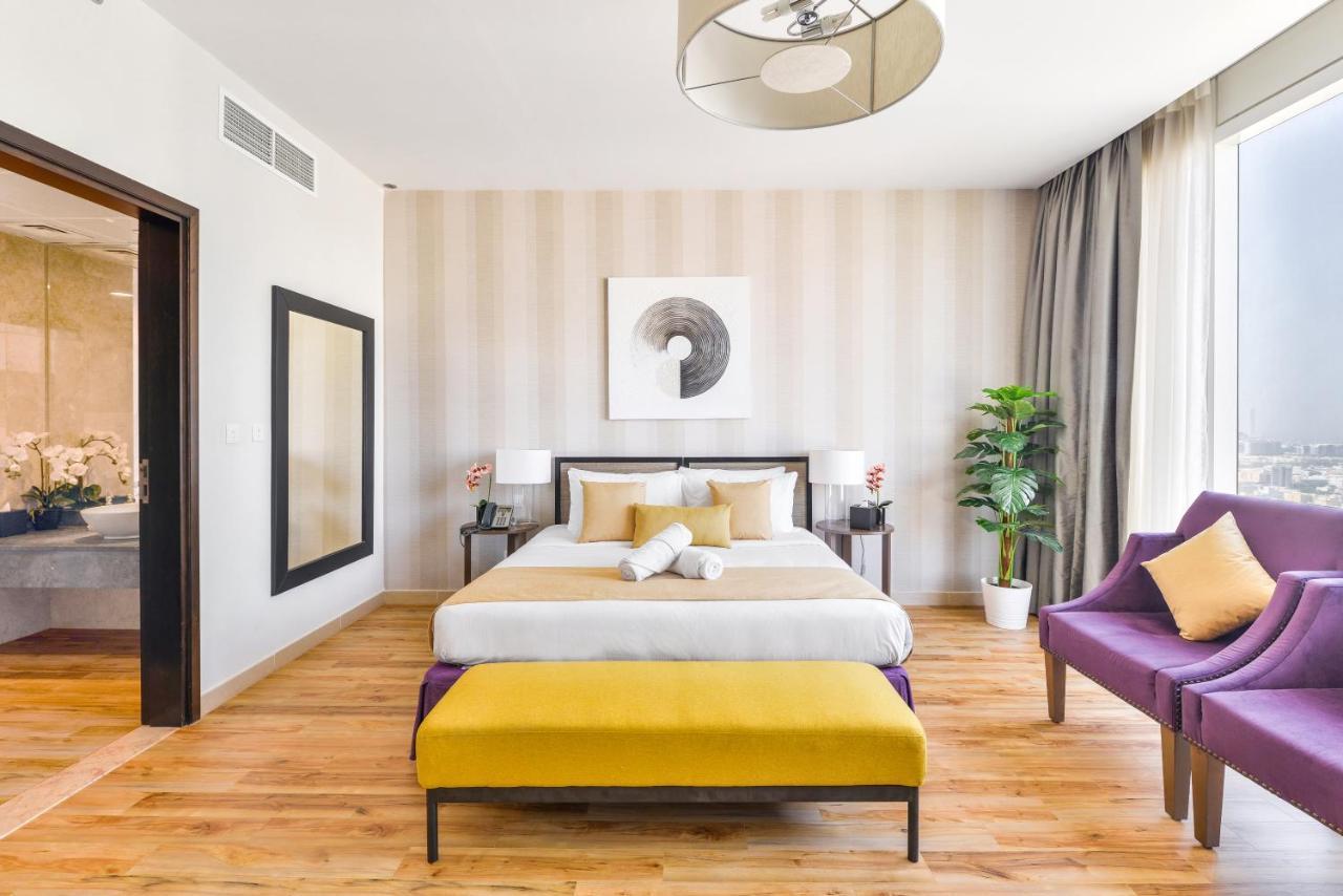 Nassima/Voco Tower - Luxury - 5* Hotel Amenities Dubai Bagian luar foto