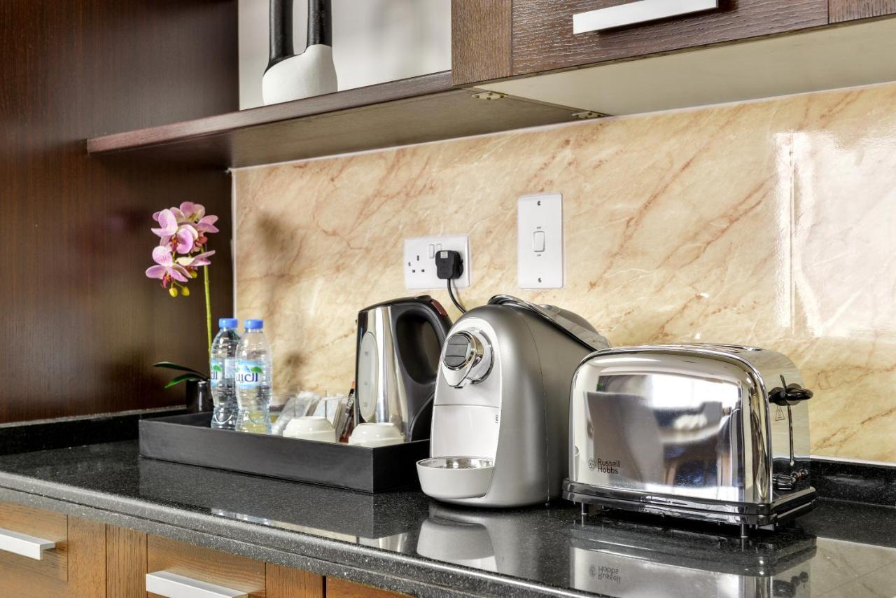 Nassima/Voco Tower - Luxury - 5* Hotel Amenities Dubai Bagian luar foto