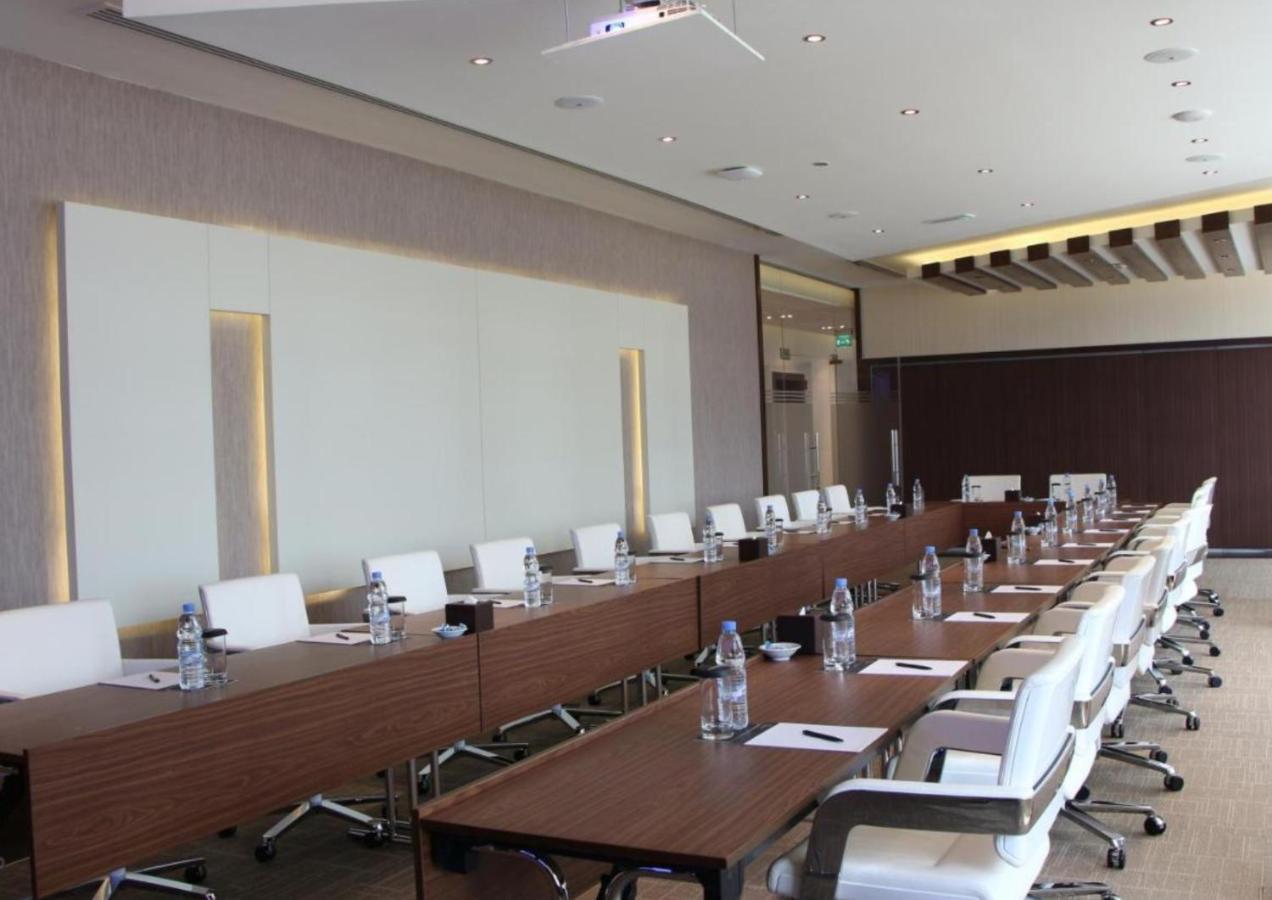 Nassima/Voco Tower - Luxury - 5* Hotel Amenities Dubai Bagian luar foto